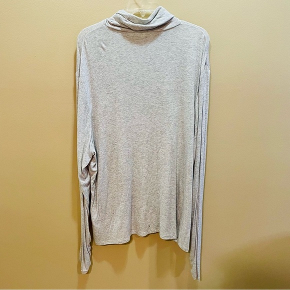 Fabletics Gray Turtleneck Long Sleeve Top 3X - Picture 6 of 7